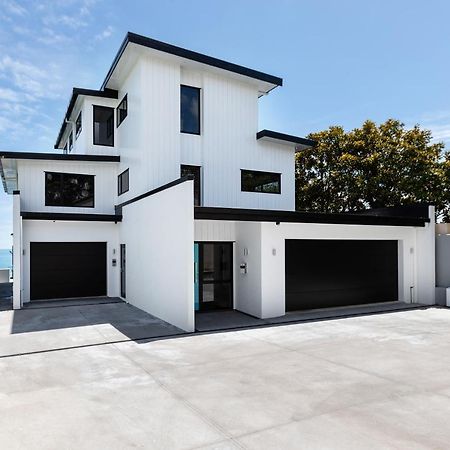 Oakura Beach Front Apartments Kültér fotó