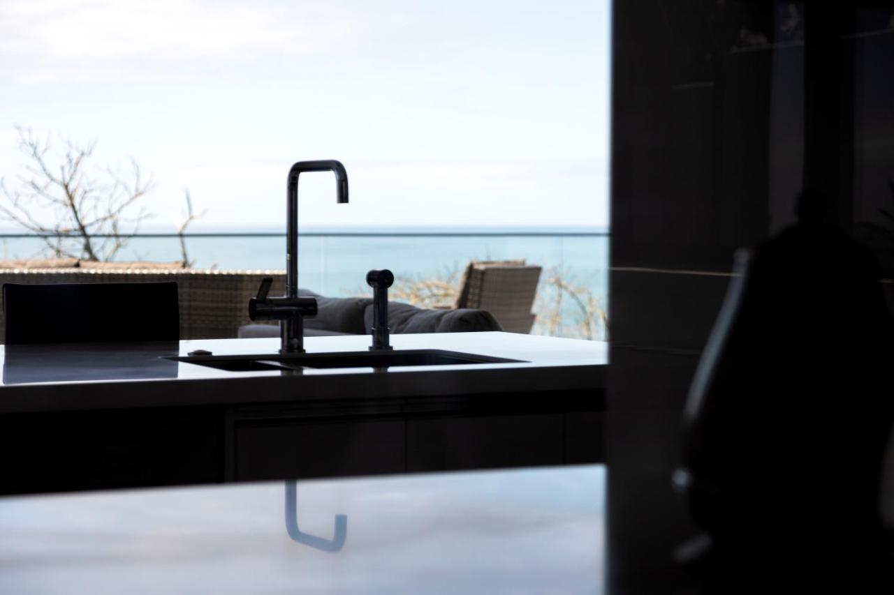 Oakura Beach Front Apartments Kültér fotó