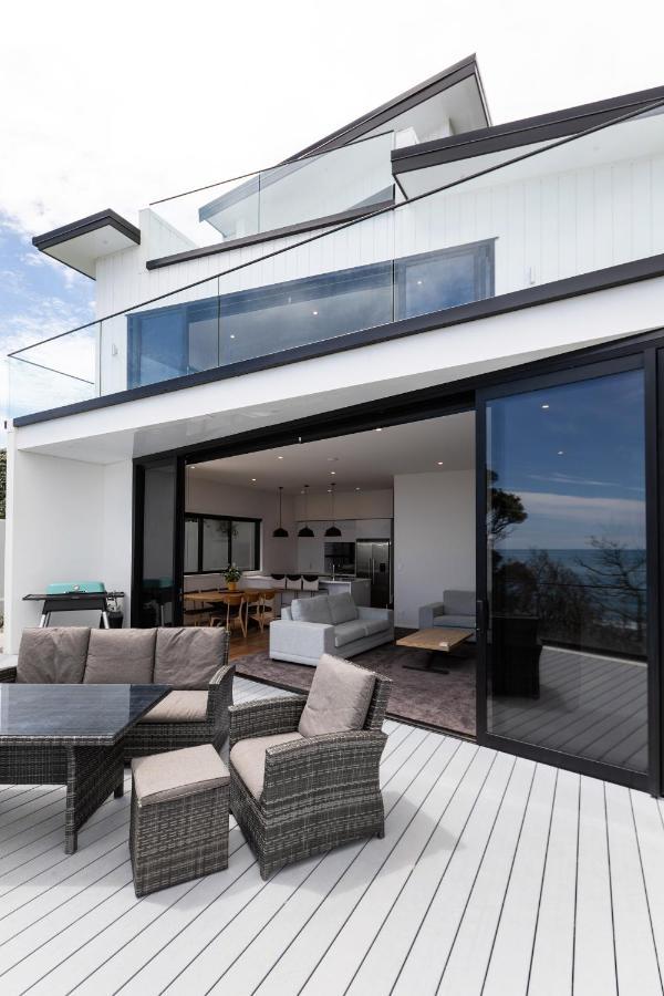 Oakura Beach Front Apartments Kültér fotó