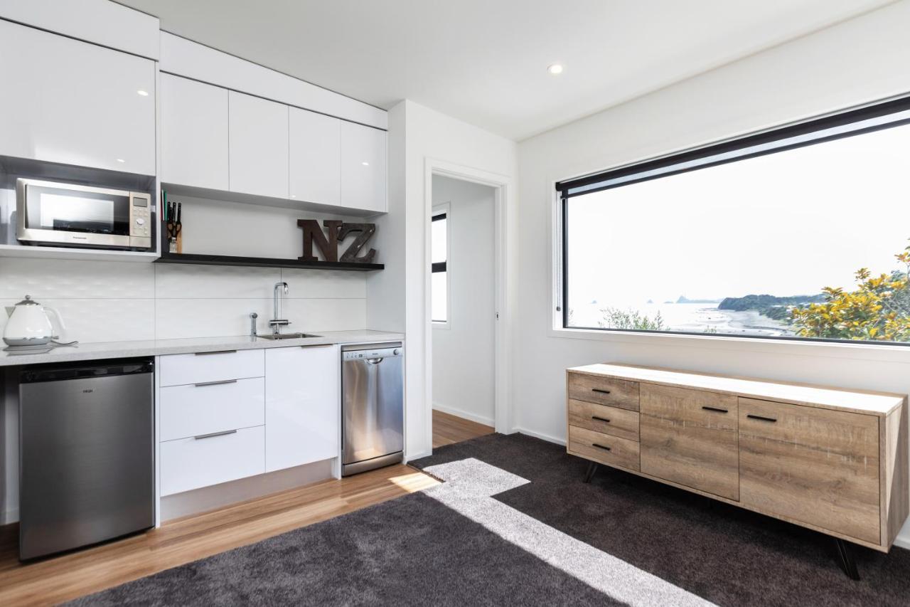 Oakura Beach Front Apartments Kültér fotó